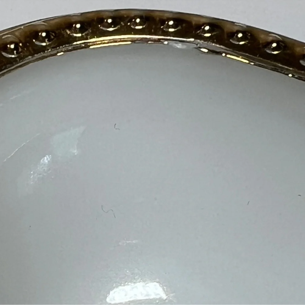 💥SALE! Vintage Fire King White Milk Glass Gold Trim Divided Serving Dish - Picture 8 of 13